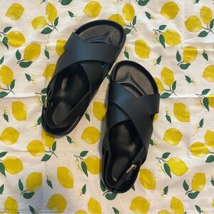 Liberté Black Leather Women's Sandals, size 40
